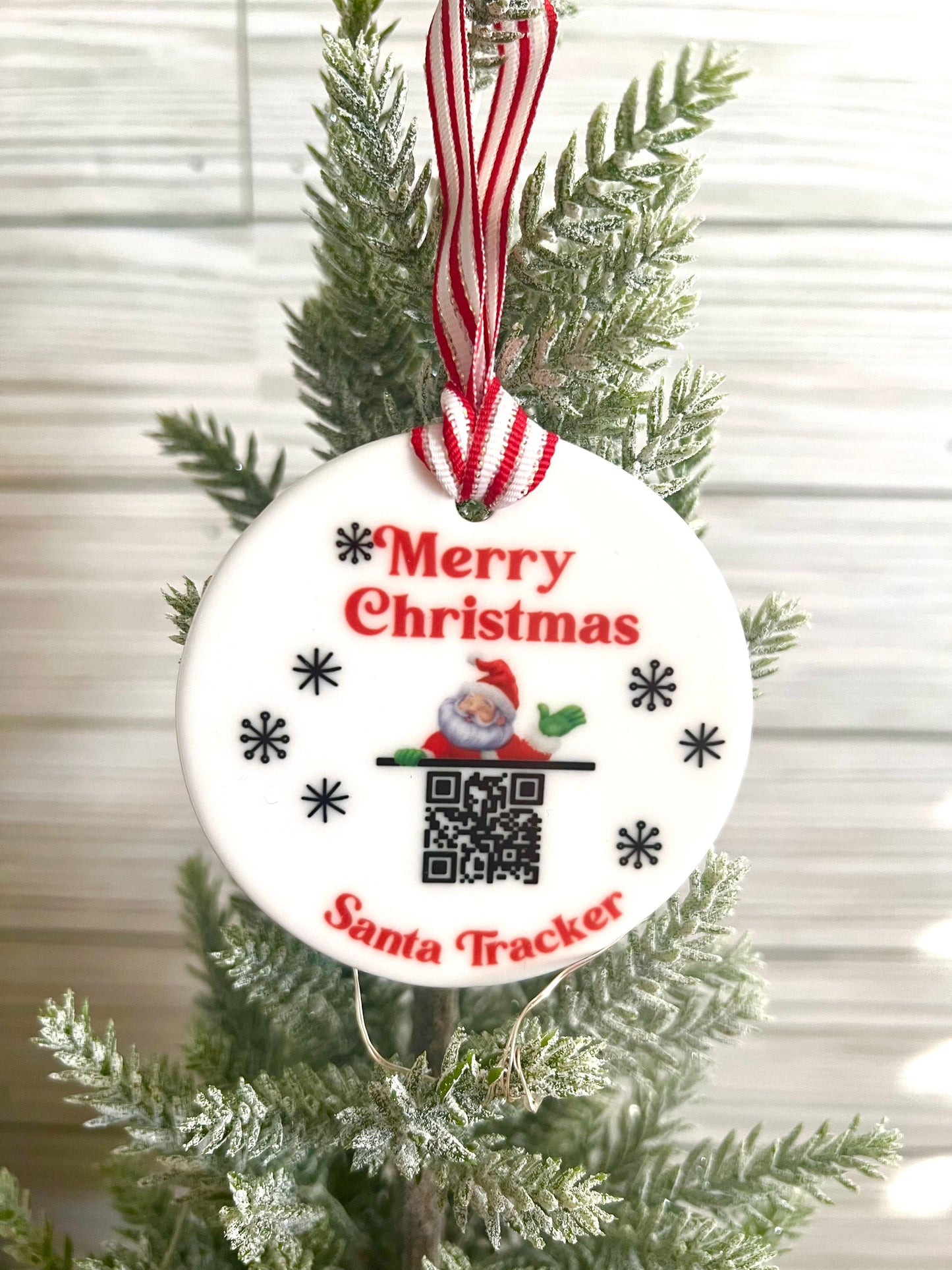 Ornament - Christmas Ornament Santa Tracker